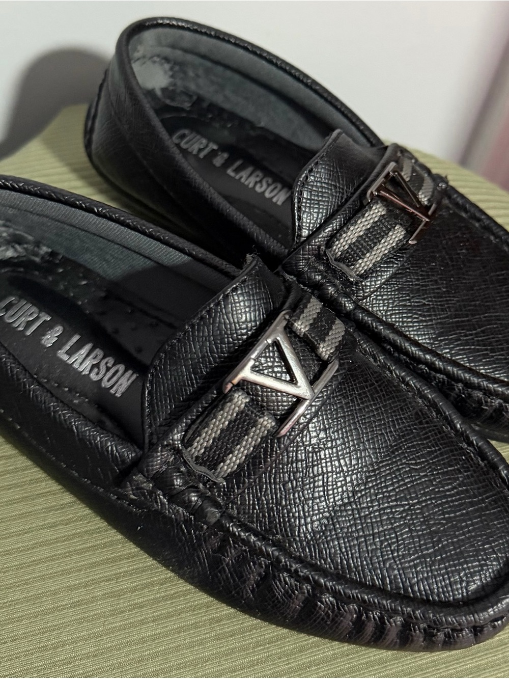 Boys' Black Dress Loafers